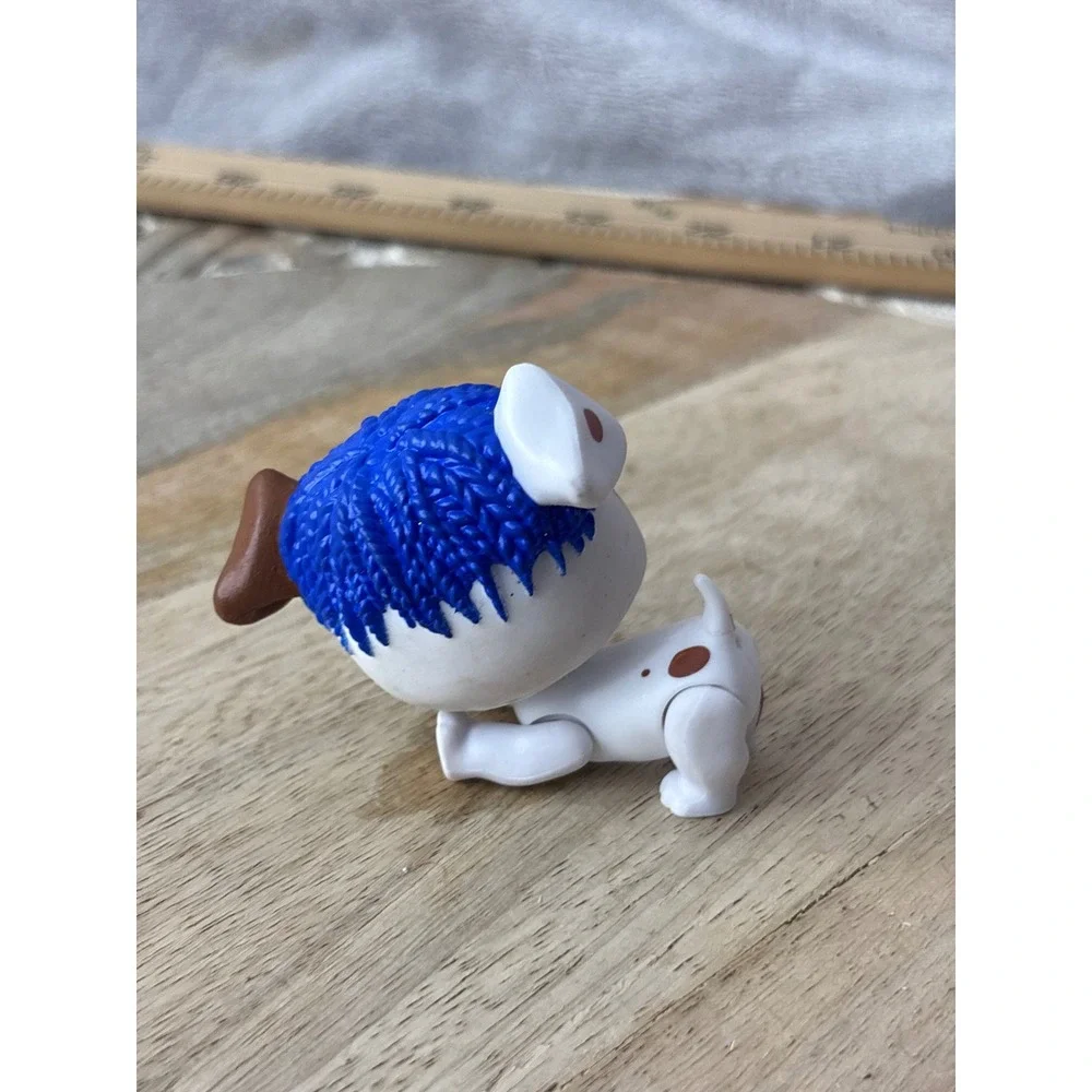 MGA LOL Surprise Pets White Spotted Dog Blue Hair Collectible Figure Toy 2 Inch